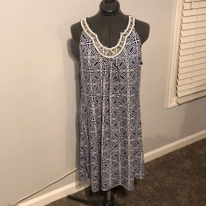 Apt. 9 size large blue and white dress